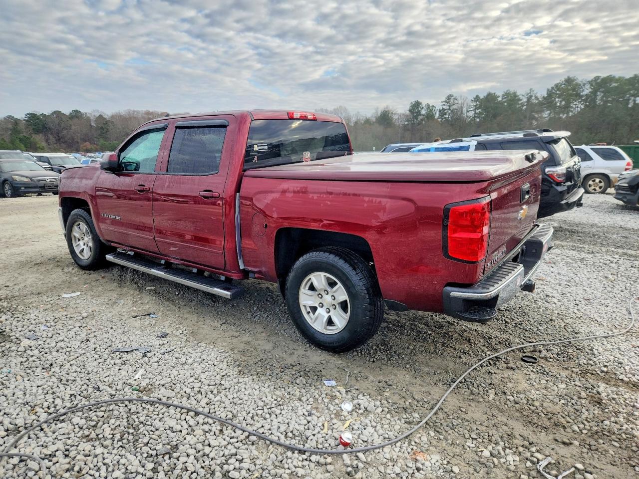 2017 CHEVROLET SILVERADO C1500 LT photo 2