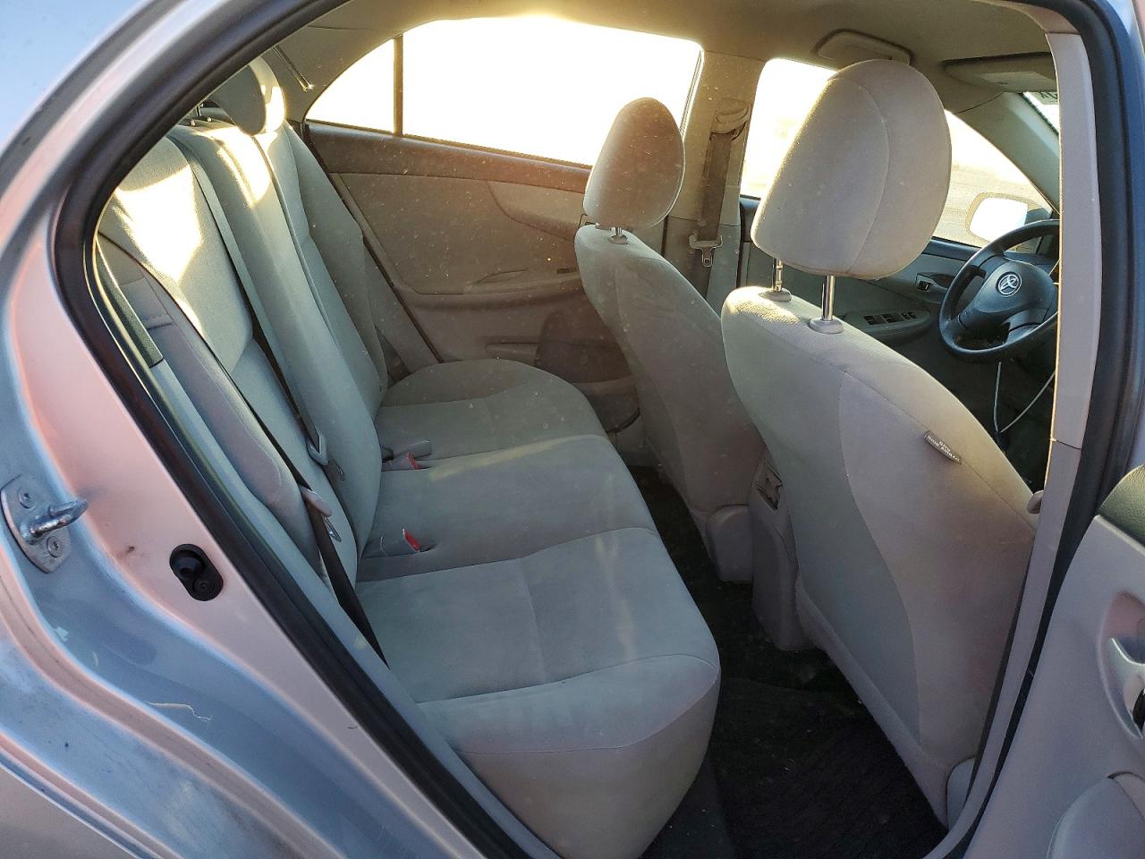 2013 TOYOTA COROLLA BASE photo 10
