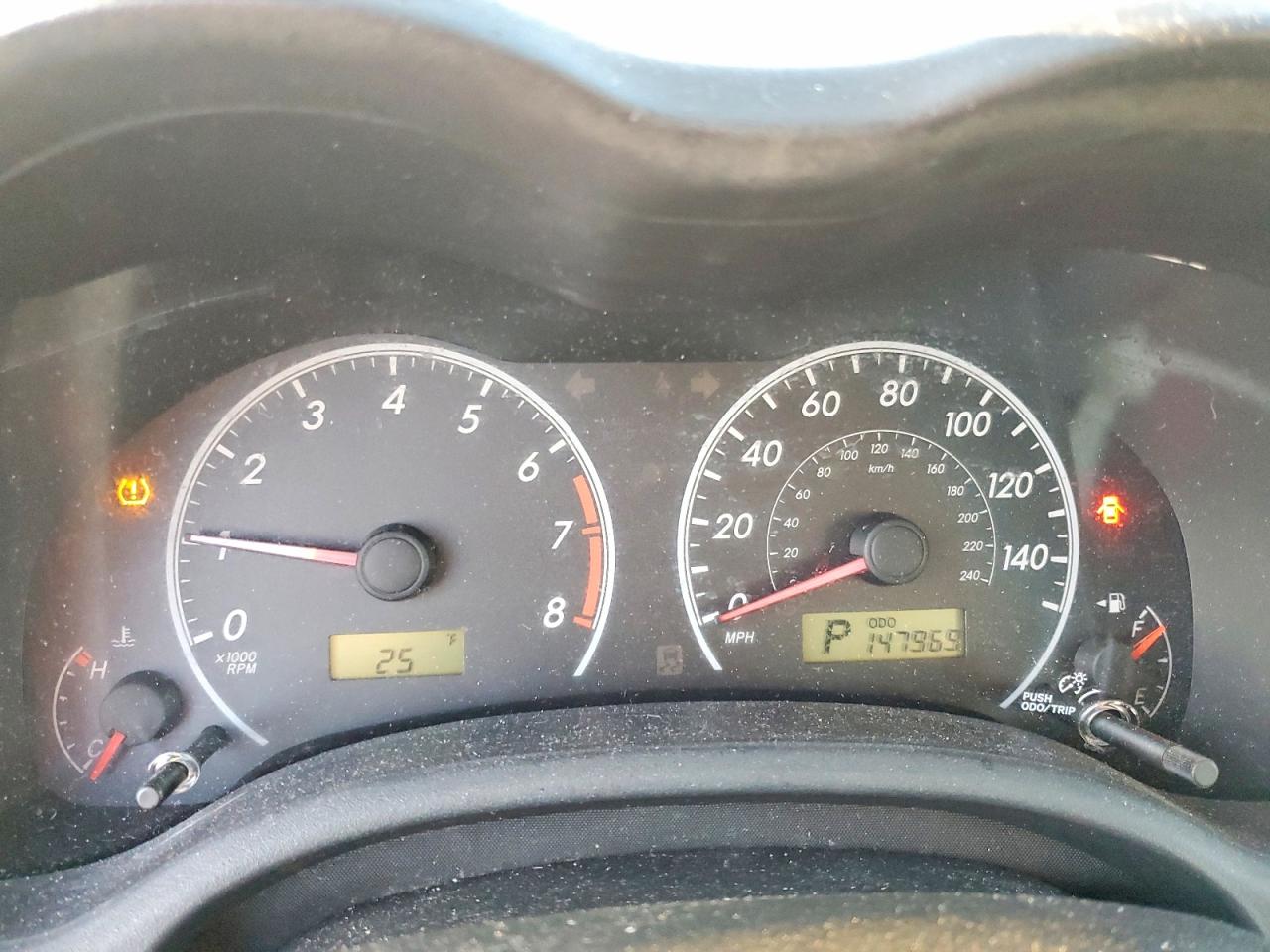 2013 TOYOTA COROLLA BASE photo 9