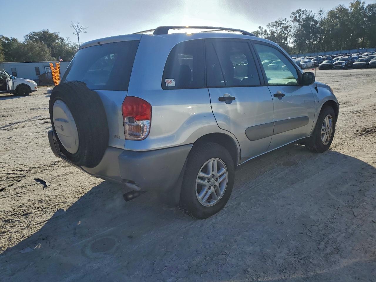 2003 TOYOTA RAV4 photo 3