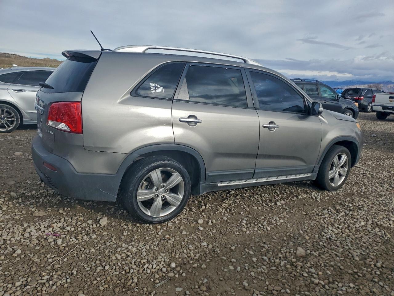 2012 KIA SORENTO EX photo 3