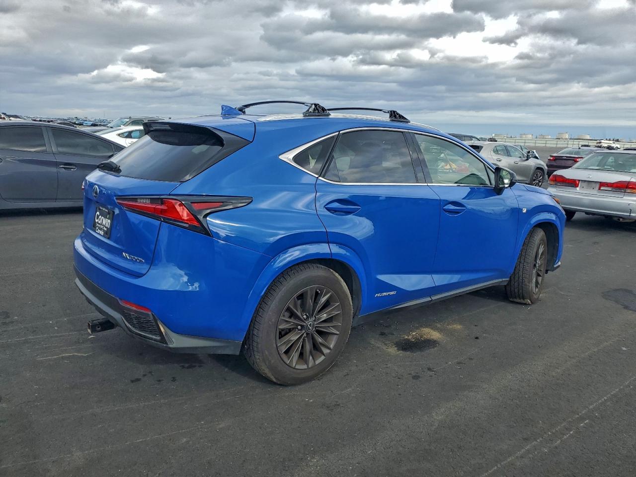 2021 LEXUS NX 300H BASE photo 3