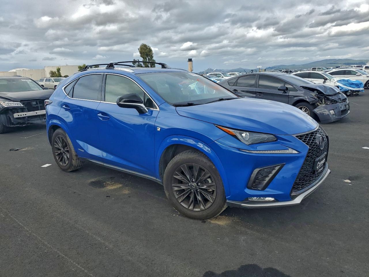 2021 LEXUS NX 300H BASE photo 4