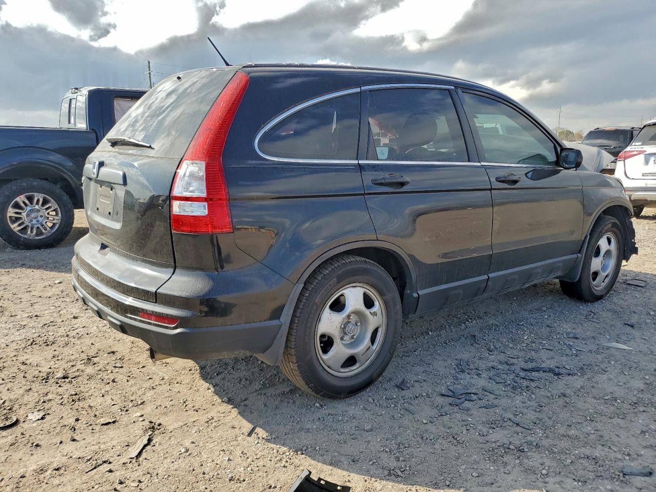 2011 HONDA CR-V LX photo 5