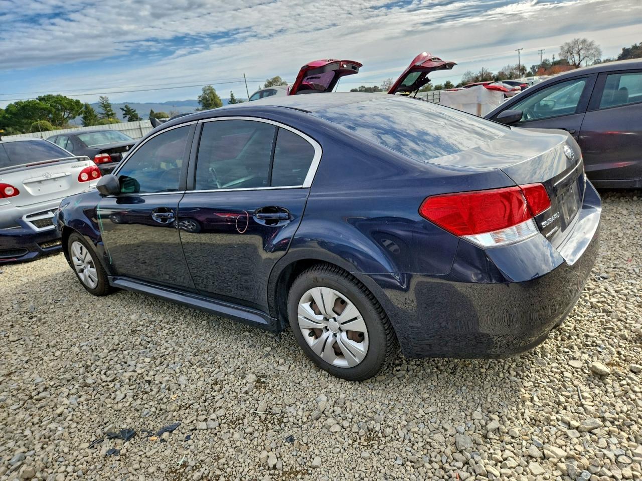 2013 SUBARU LEGACY 2.5I photo 2