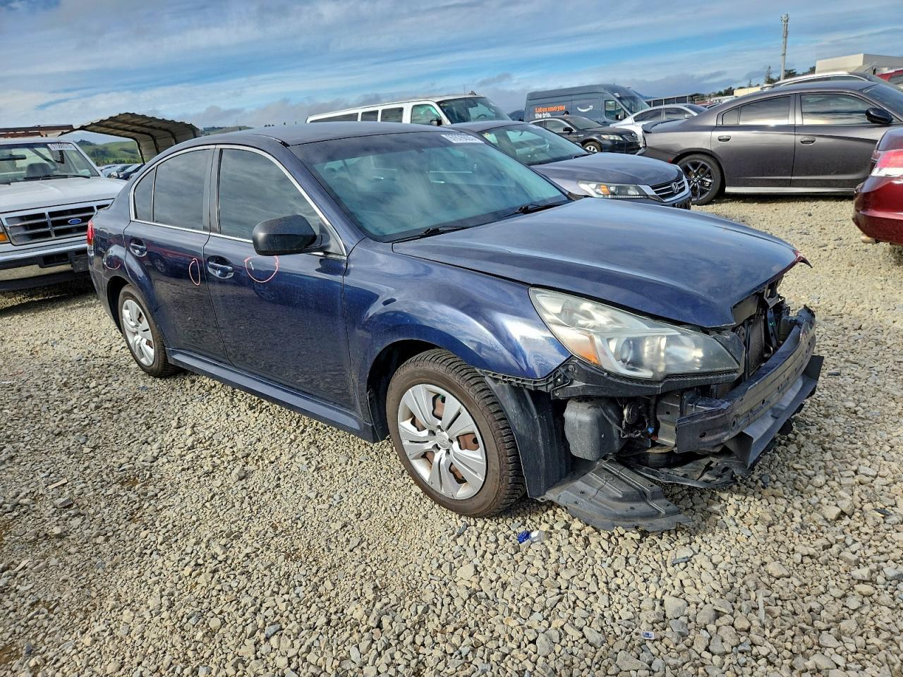2013 SUBARU LEGACY 2.5I photo 4