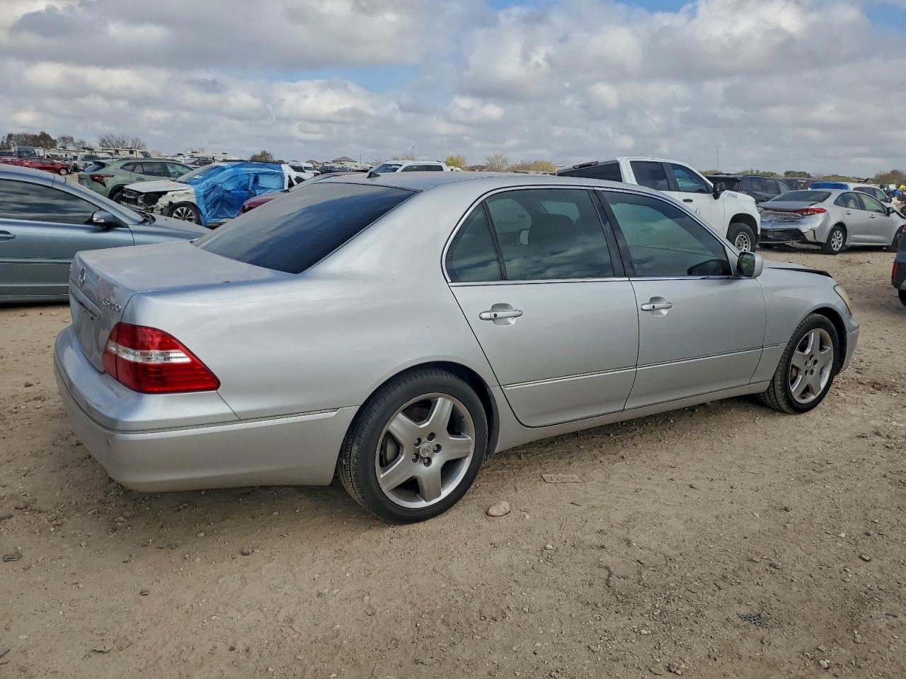 2006 LEXUS LS 430 photo 3