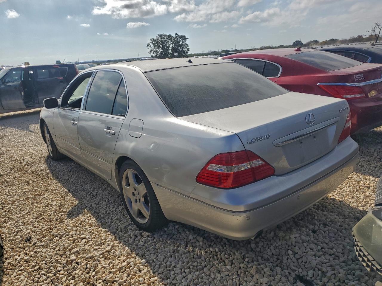 2006 LEXUS LS 430 photo 2