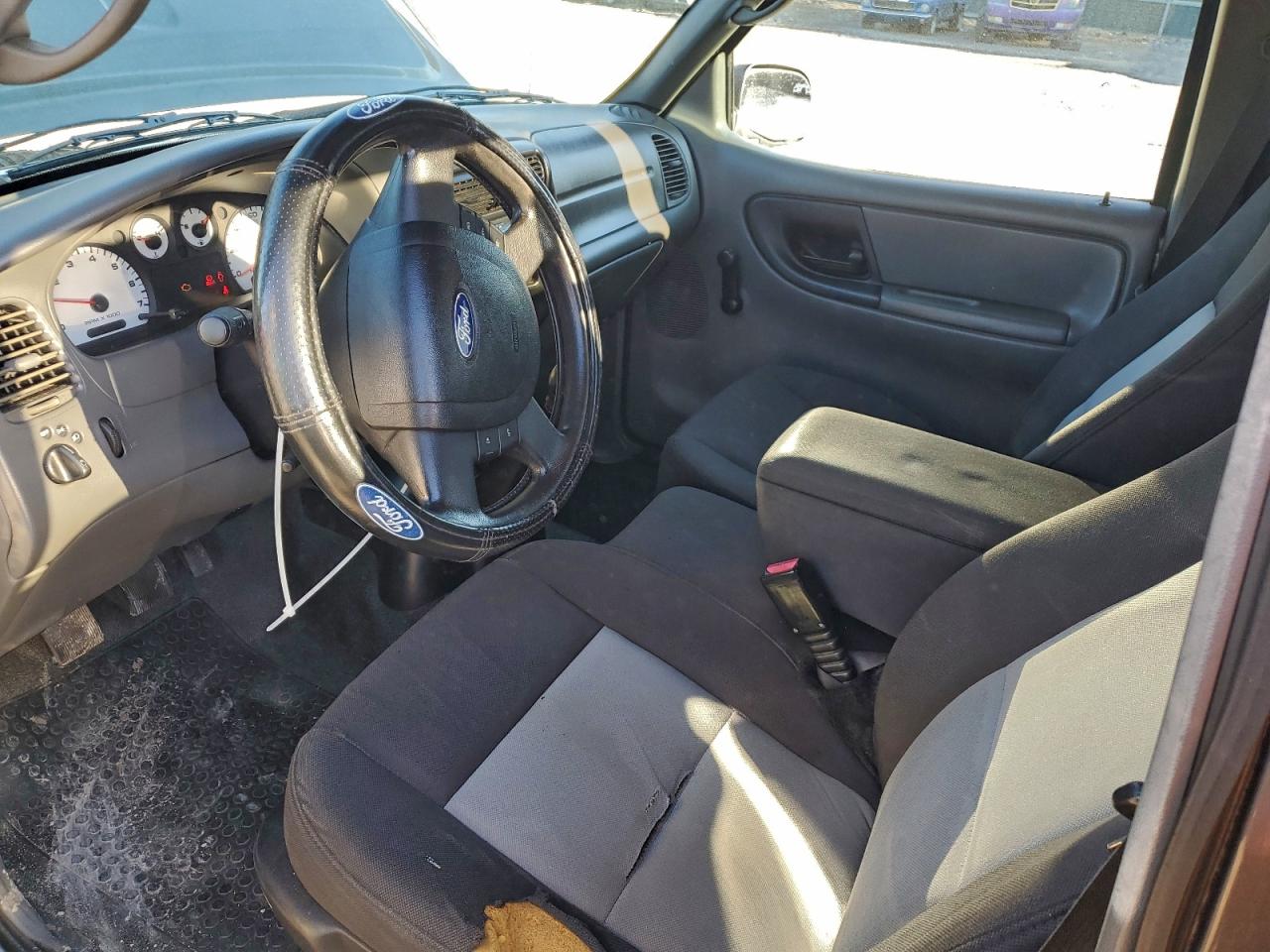 2004 FORD RANGER photo 8