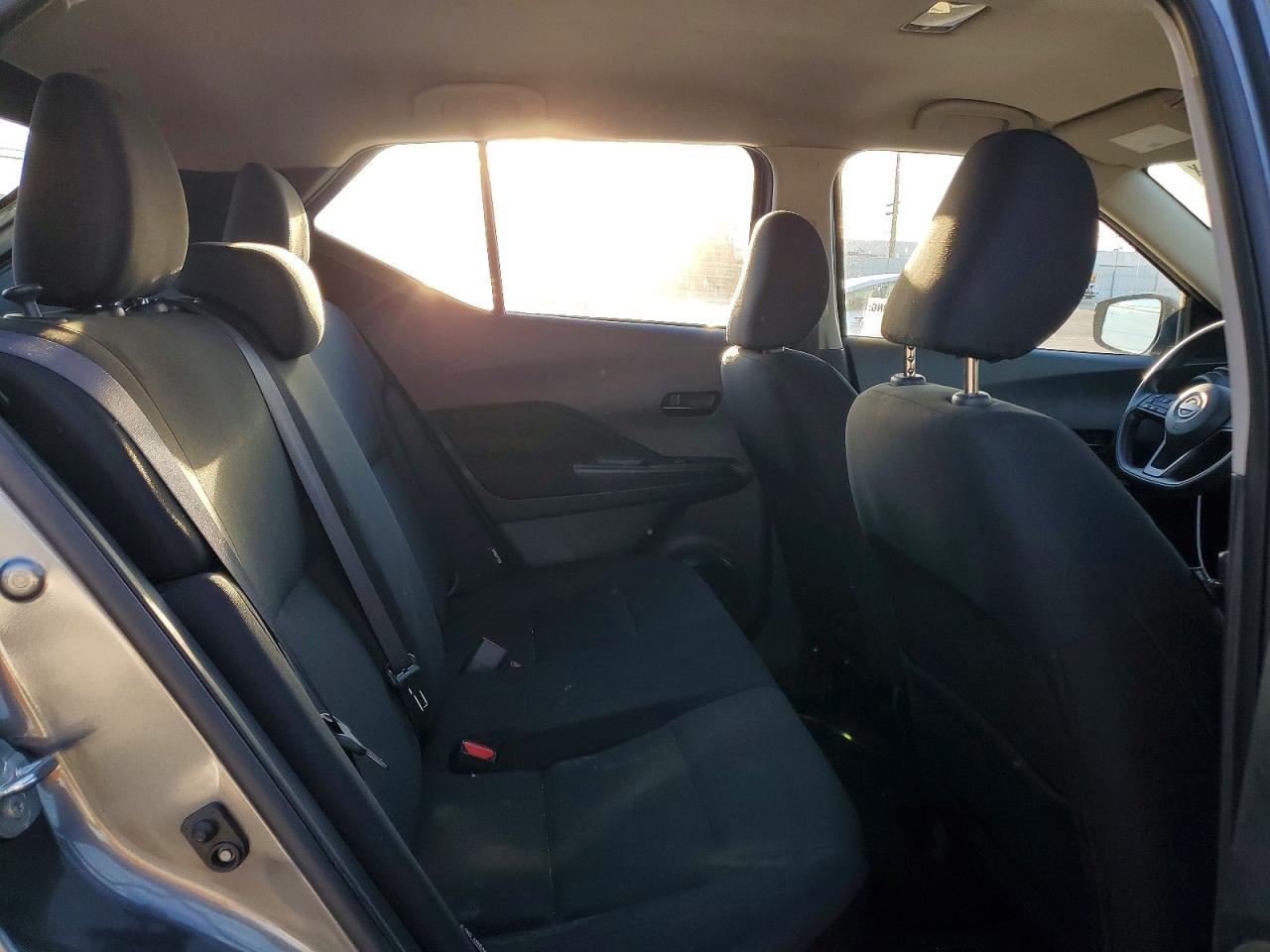 2023 NISSAN KICKS S photo 11