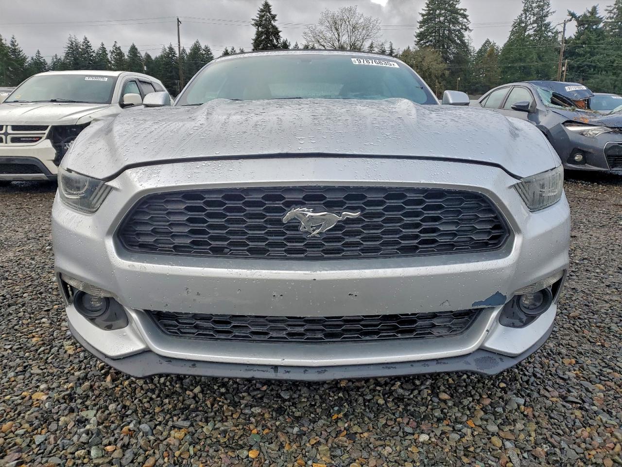 2015 FORD MUSTANG photo 5