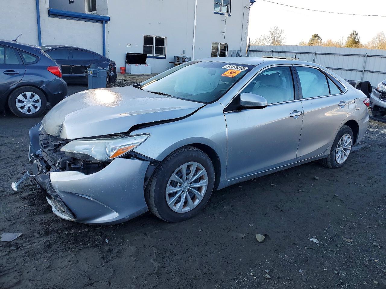 2015 TOYOTA CAMRY