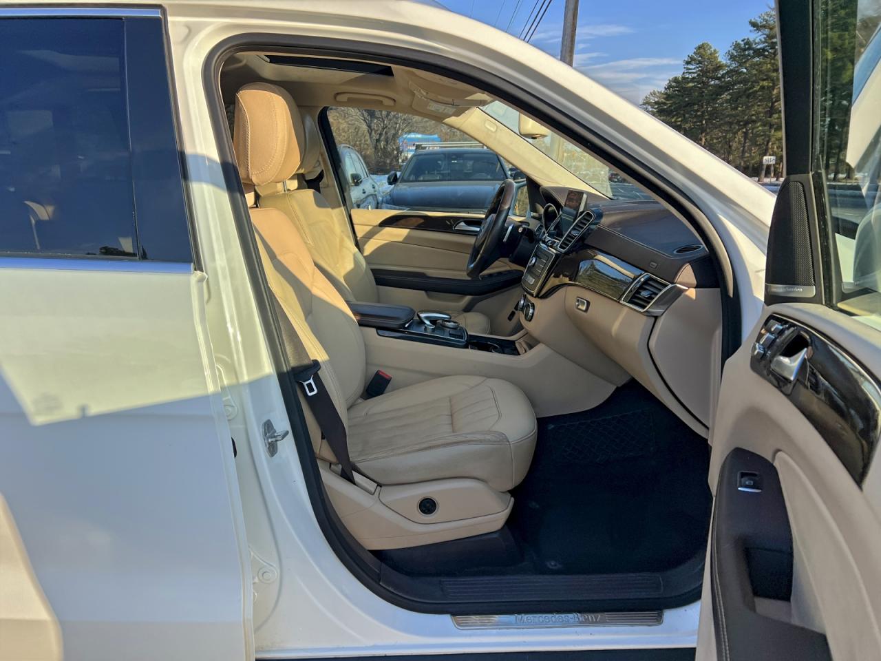 2017 MERCEDES-BENZ GLS 450 4MATIC photo 5