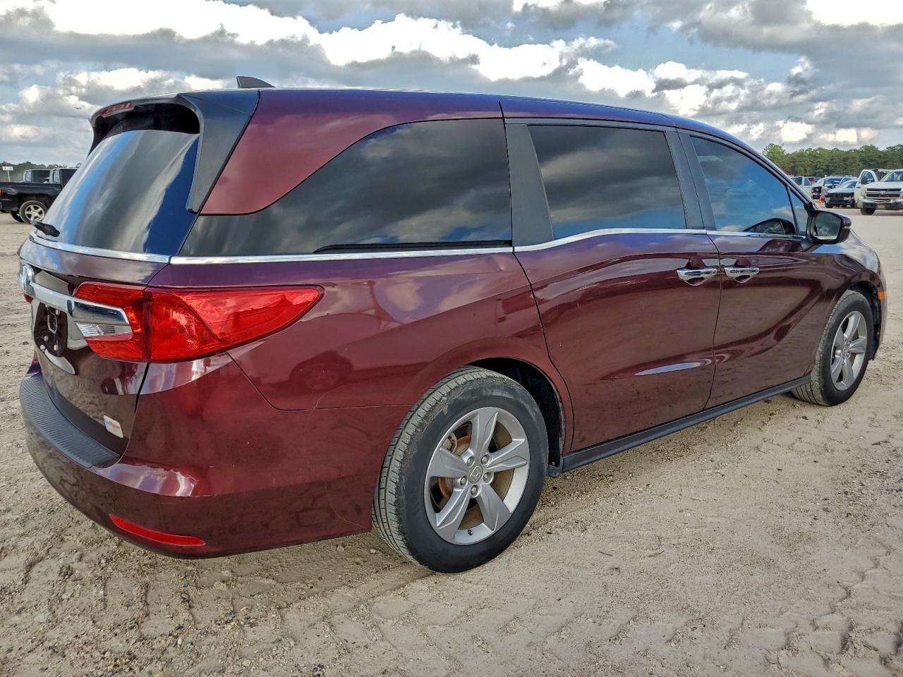 2019 HONDA ODYSSEY EX photo 3
