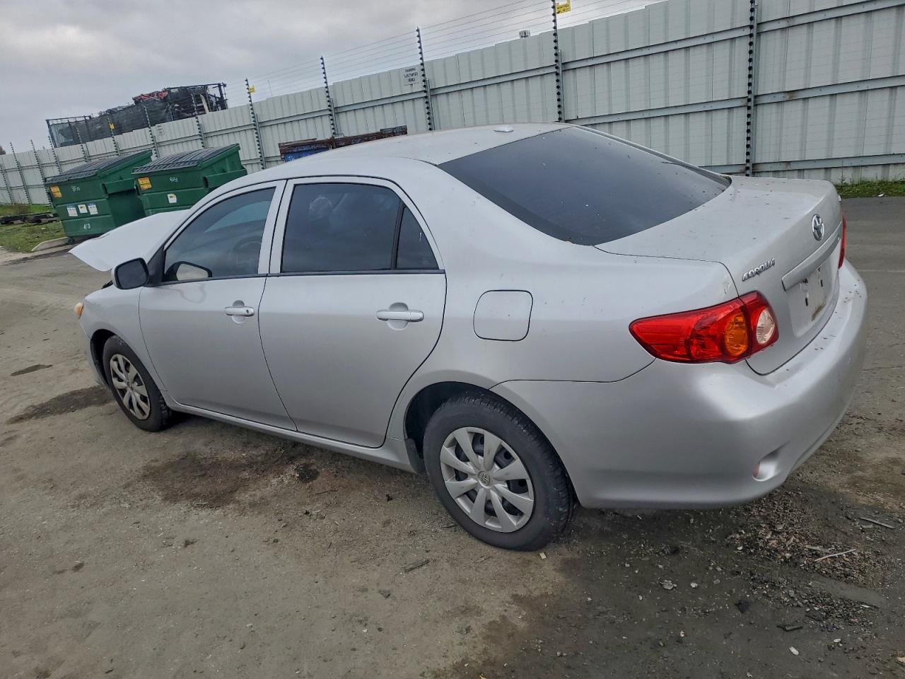 2010 TOYOTA COROLLA BASE photo 2