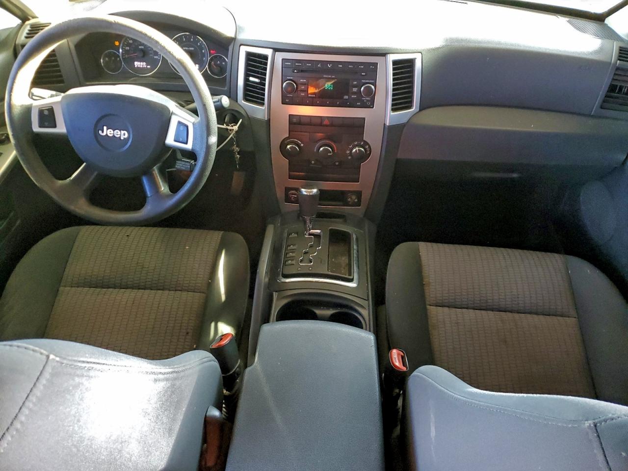 2008 JEEP GRAND CHEROKEE LAREDO photo 8