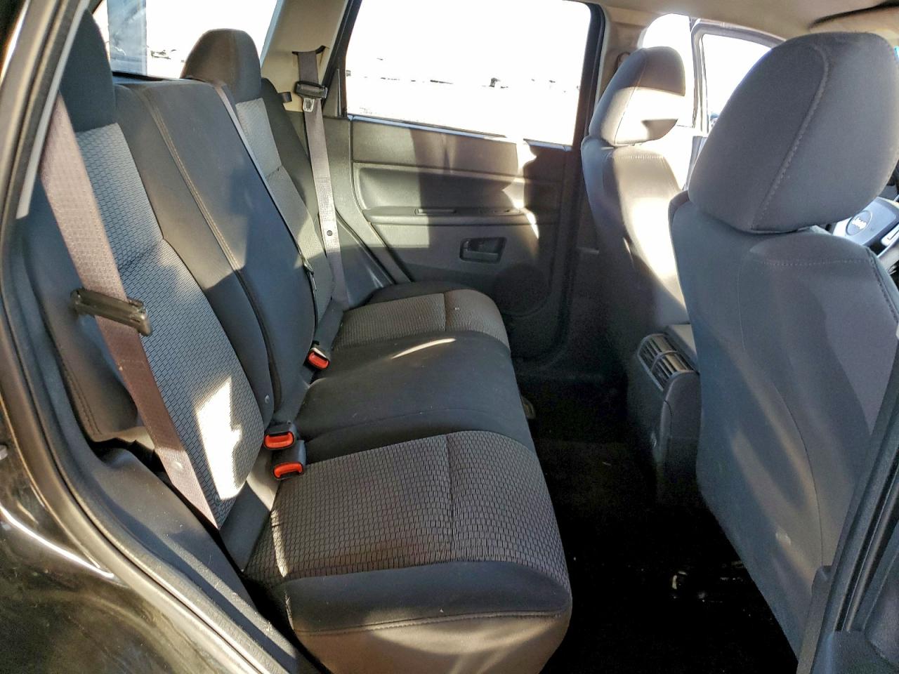 2008 JEEP GRAND CHEROKEE LAREDO photo 11