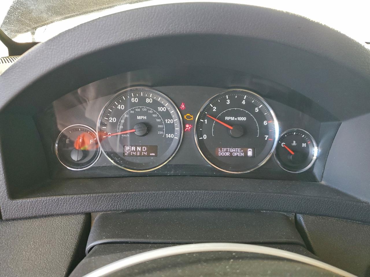 2008 JEEP GRAND CHEROKEE LAREDO photo 9