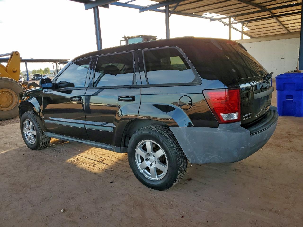 2008 JEEP GRAND CHEROKEE LAREDO photo 2
