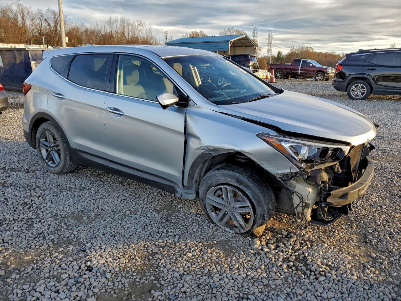 2017 HYUNDAI SANTA FE SPORT photo 4