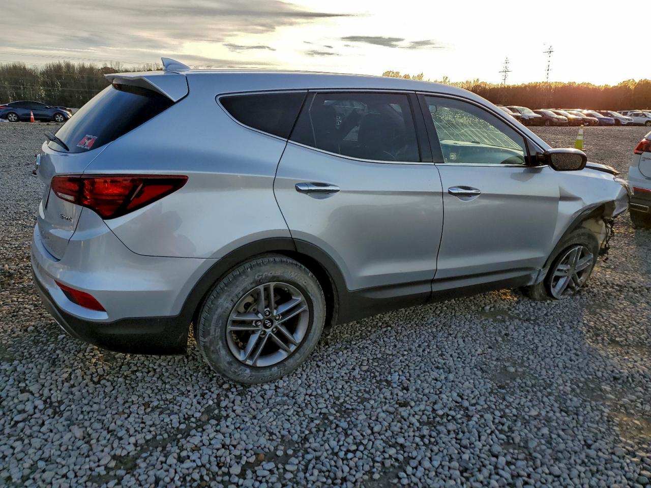 2017 HYUNDAI SANTA FE SPORT photo 3