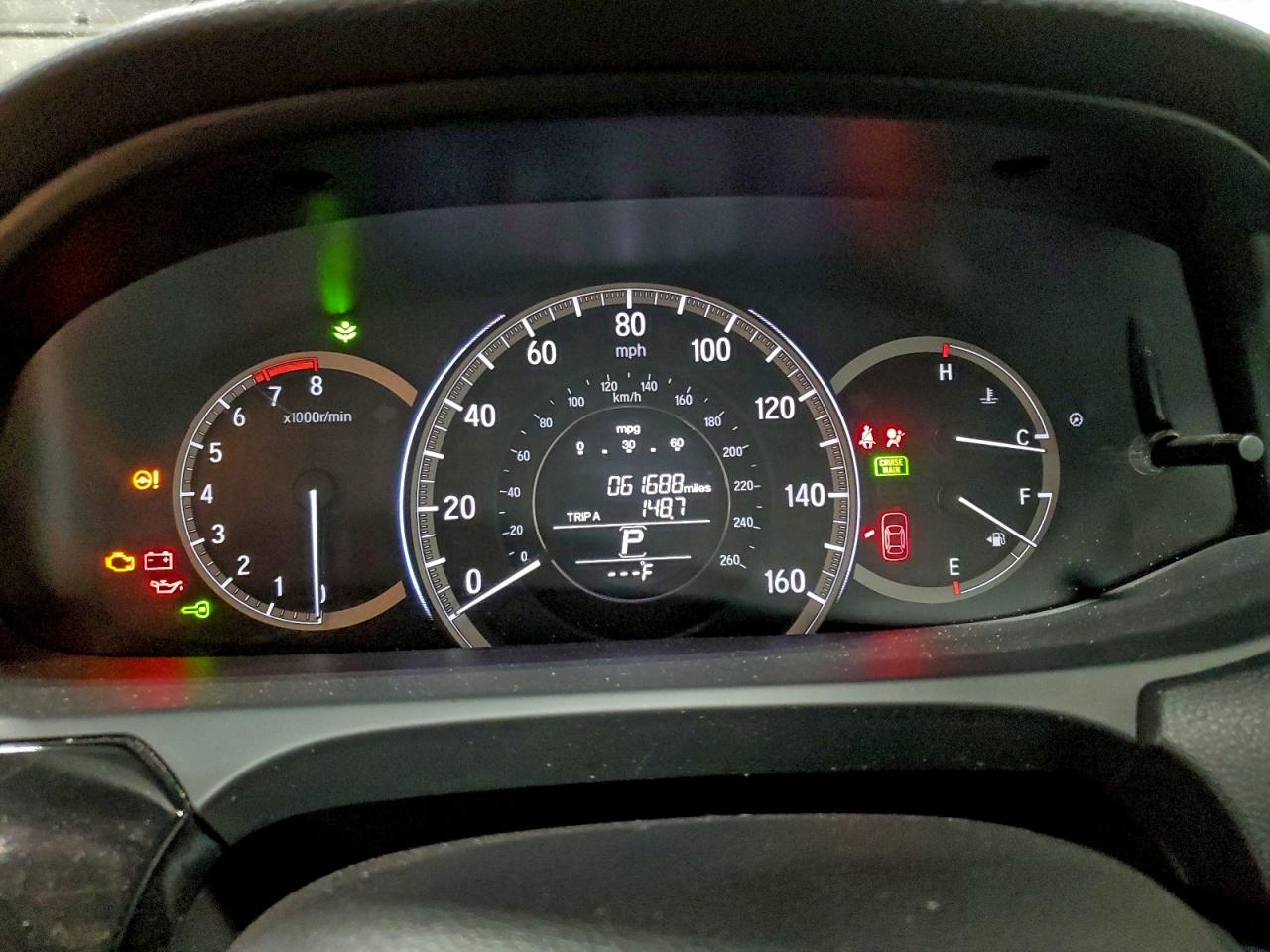 2016 HONDA ACCORD LX photo 9