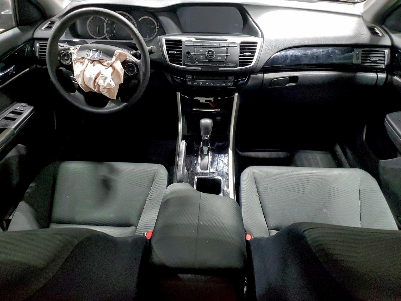 2016 HONDA ACCORD LX photo 8