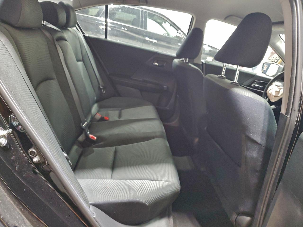 2016 HONDA ACCORD LX photo 10