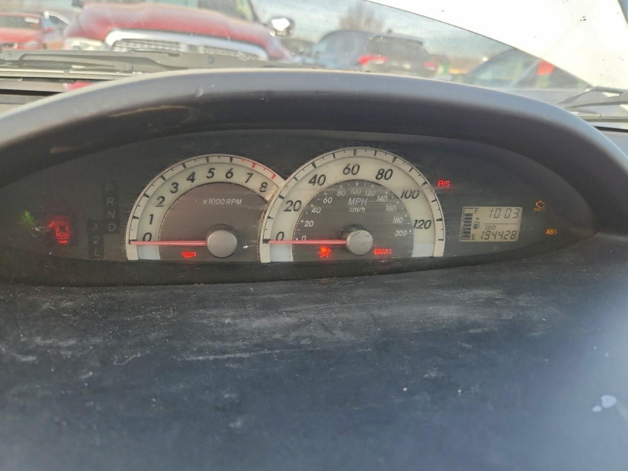 2008 TOYOTA YARIS photo 9