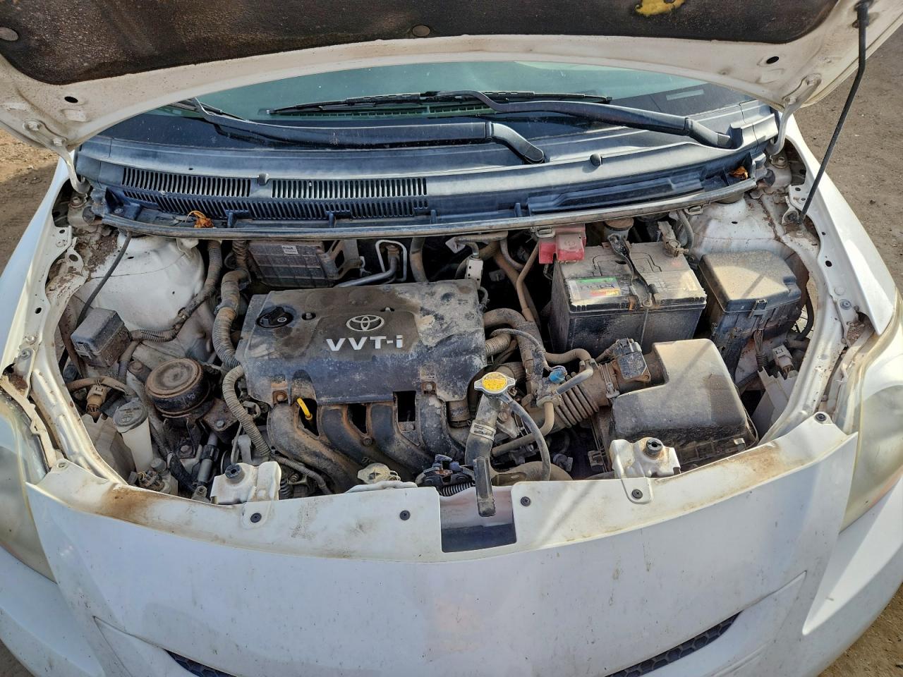2008 TOYOTA YARIS photo 11