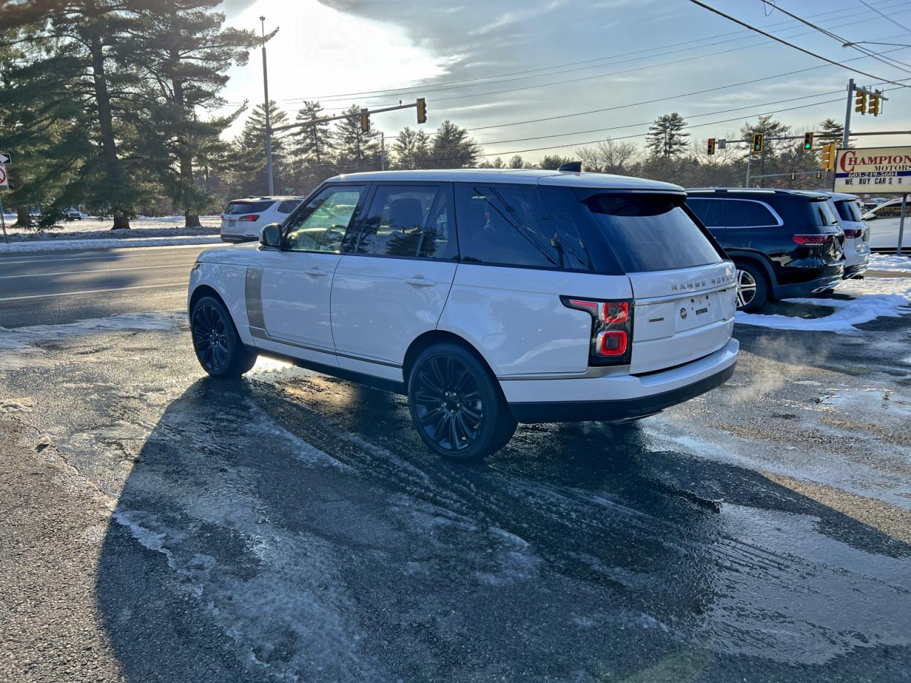 2019 LAND ROVER RANGE ROVER SUPERCHARGED photo 3