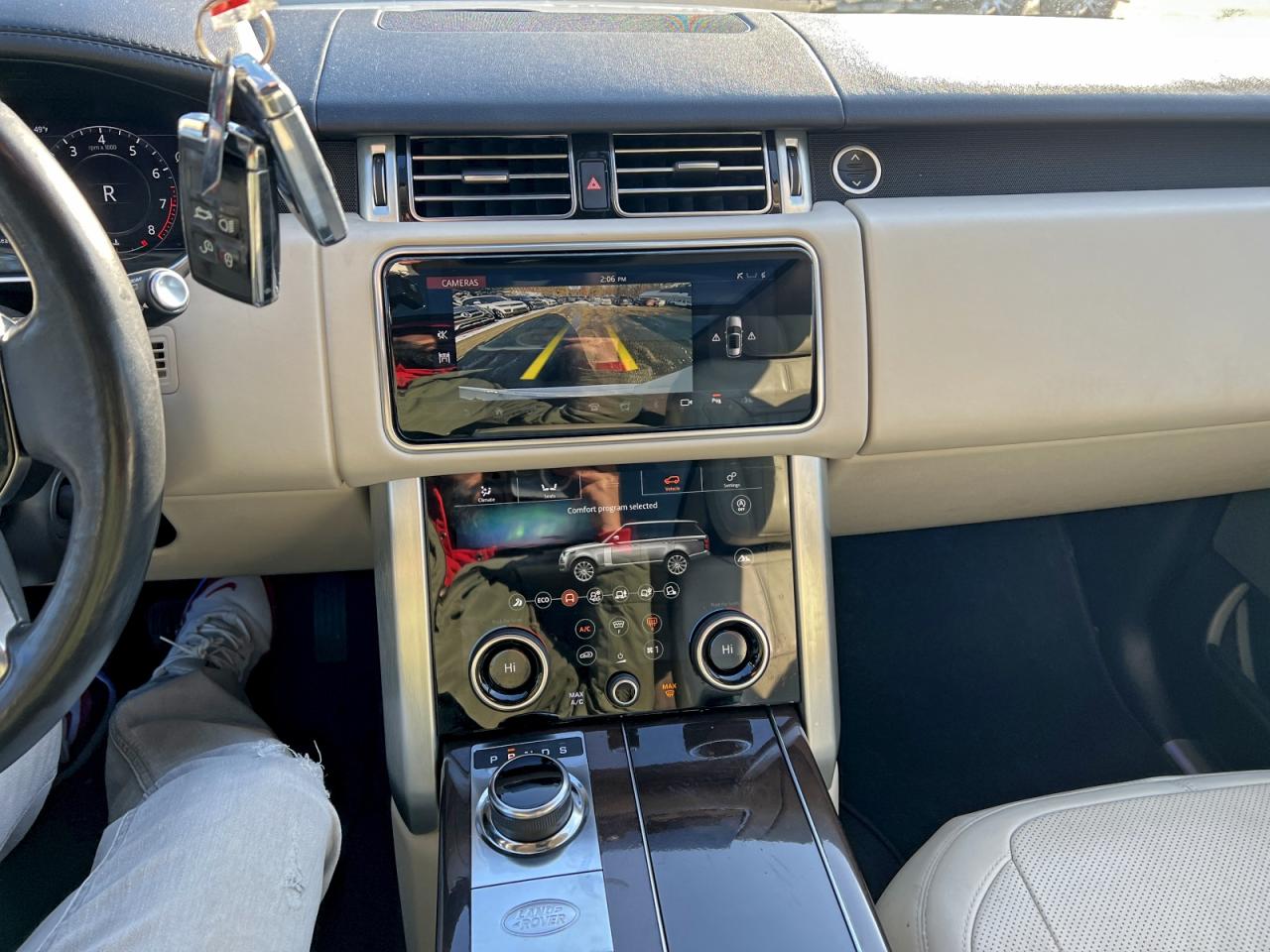 2019 LAND ROVER RANGE ROVER SUPERCHARGED photo 10
