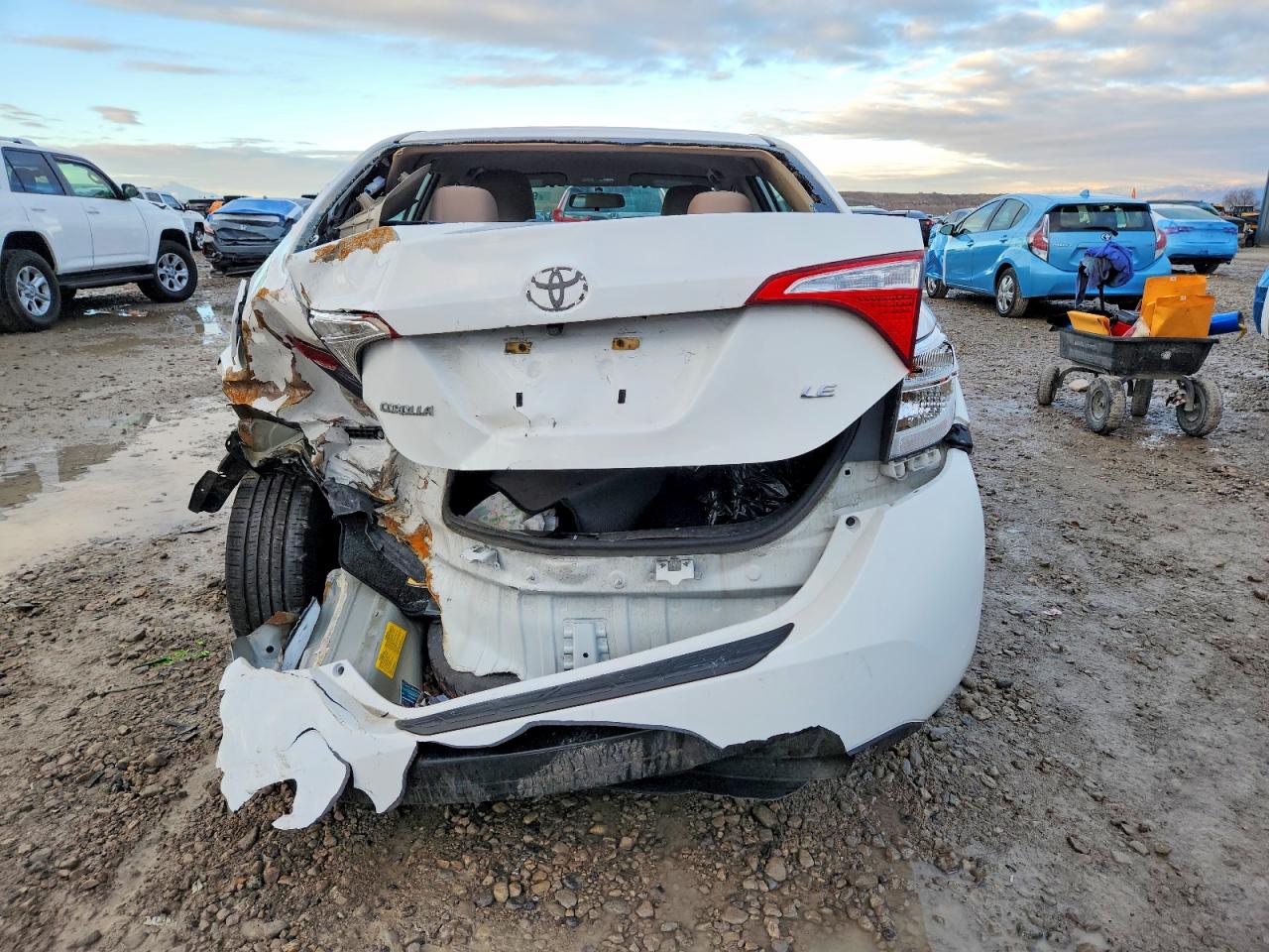 2015 TOYOTA COROLLA L photo 6