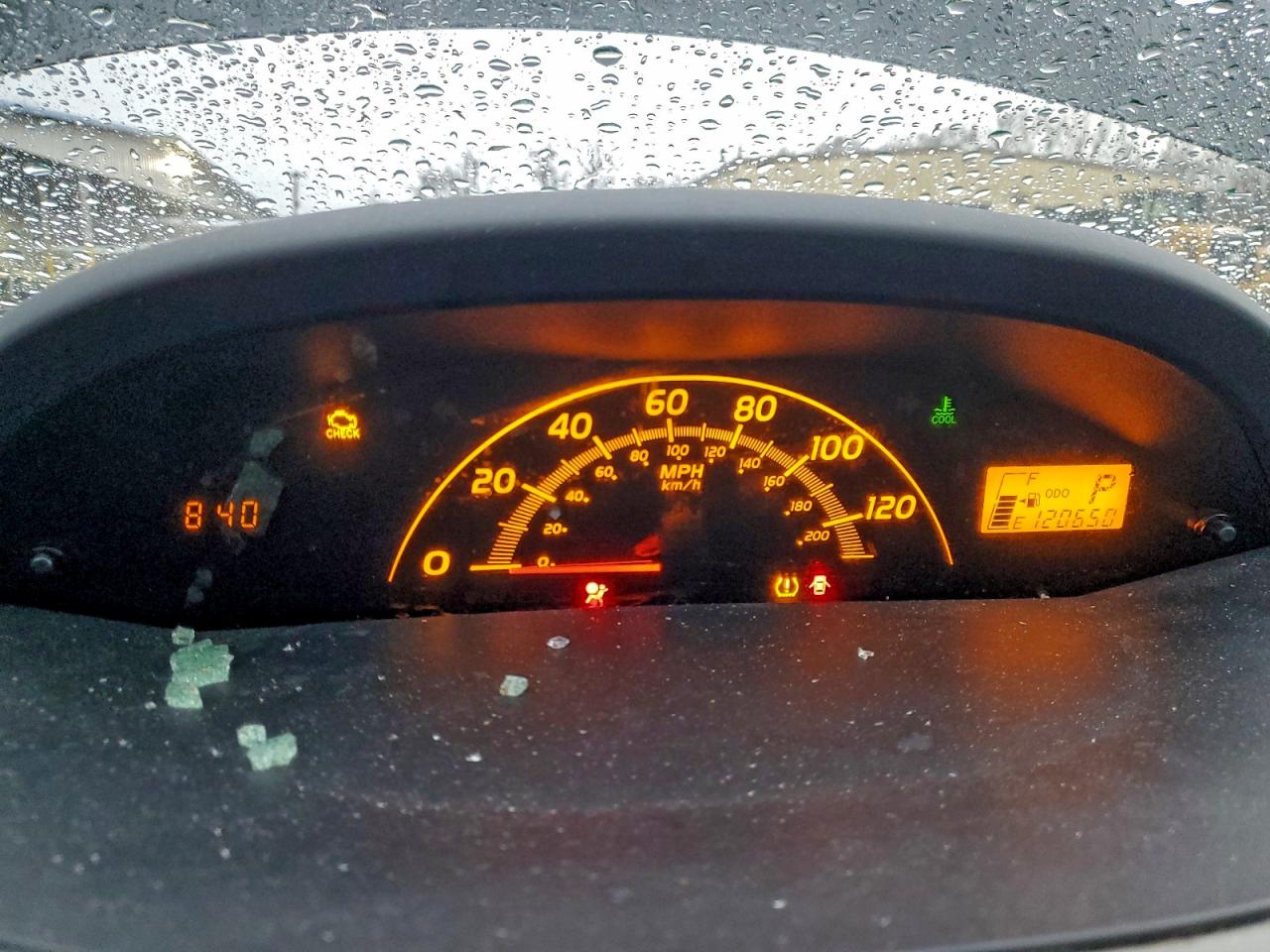 2009 TOYOTA YARIS photo 9