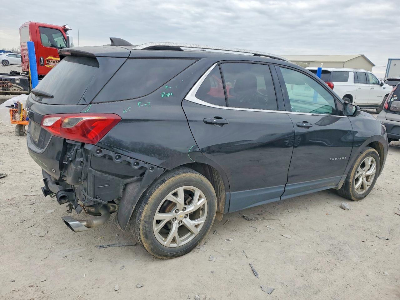 2019 CHEVROLET EQUINOX LT photo 3
