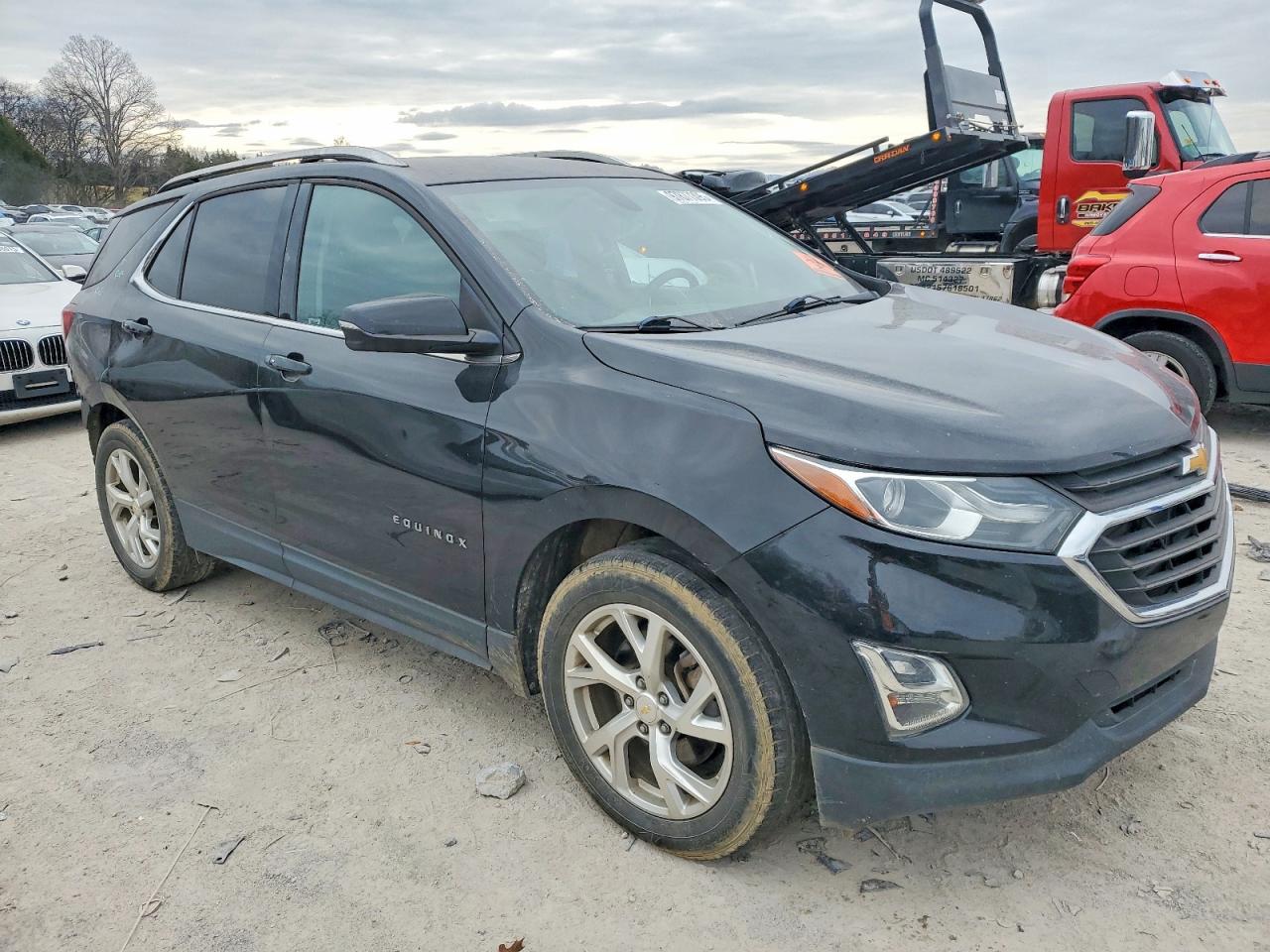 2019 CHEVROLET EQUINOX LT photo 4