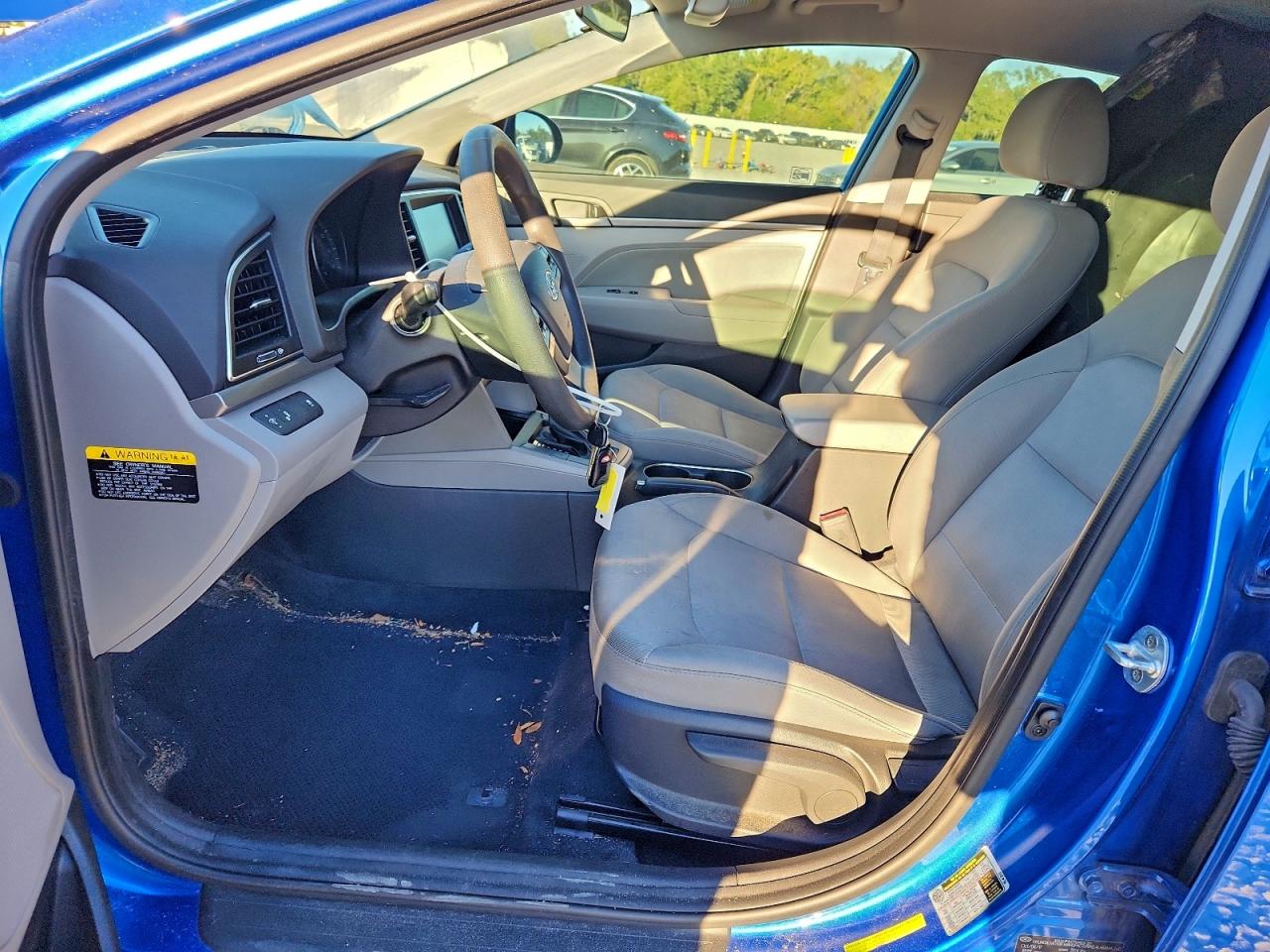 2018 HYUNDAI ELANTRA SEL photo 7