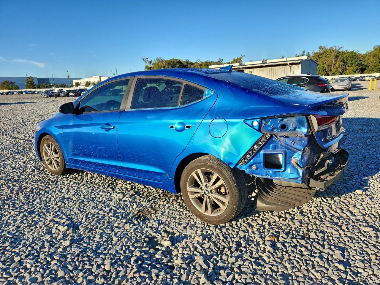 2018 HYUNDAI ELANTRA SEL photo 2