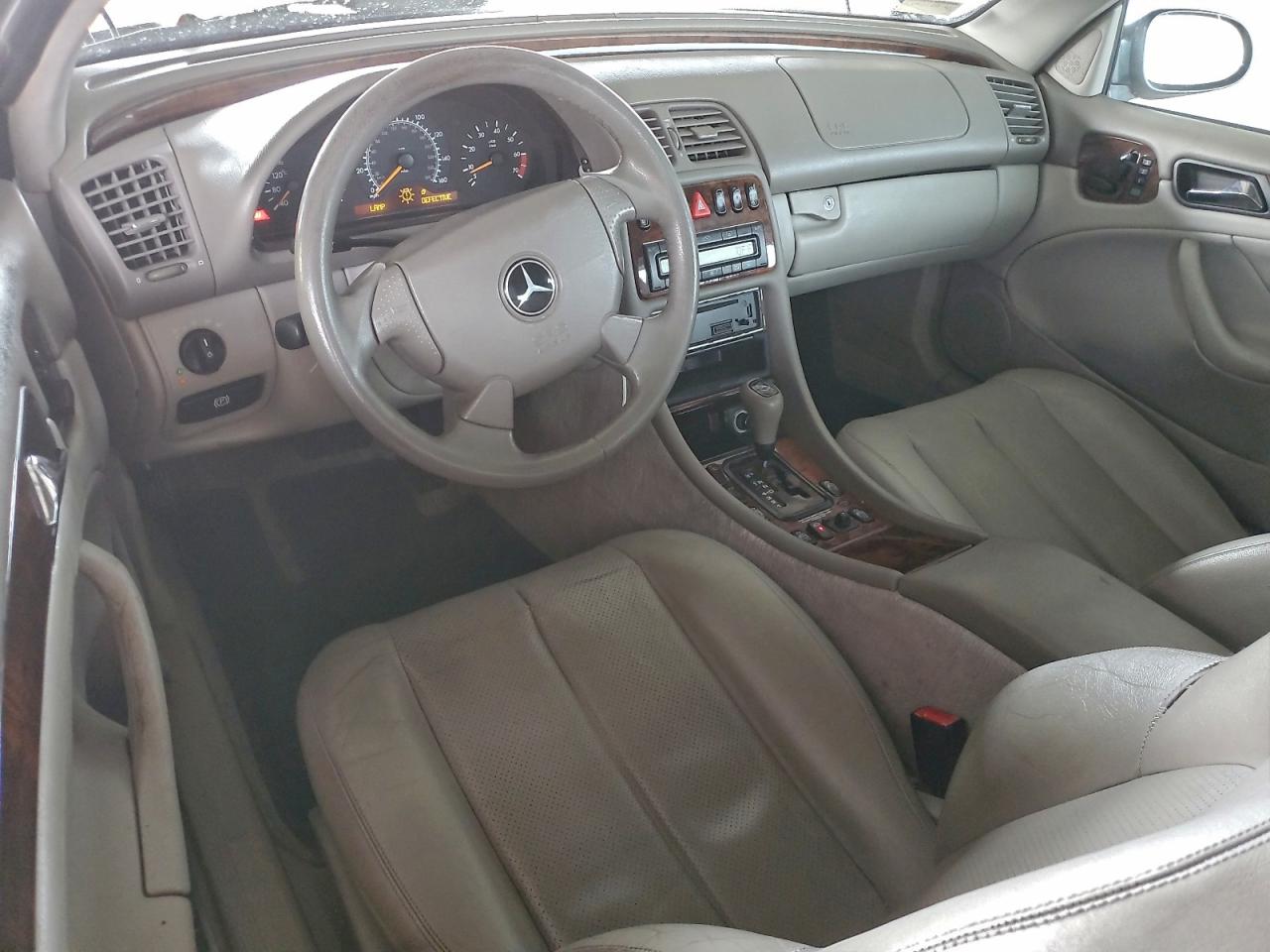 1999 MERCEDES-BENZ CLK 320 photo 8