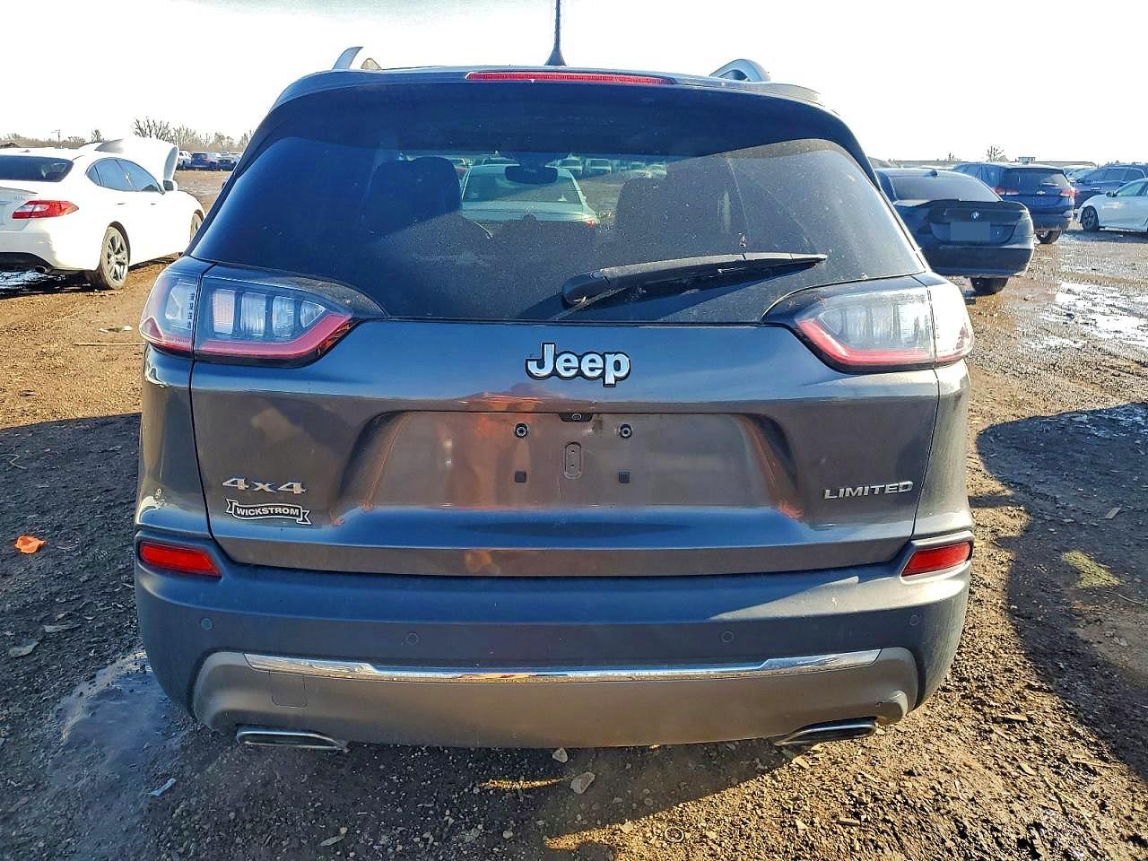 2019 JEEP CHEROKEE LIMITED photo 6