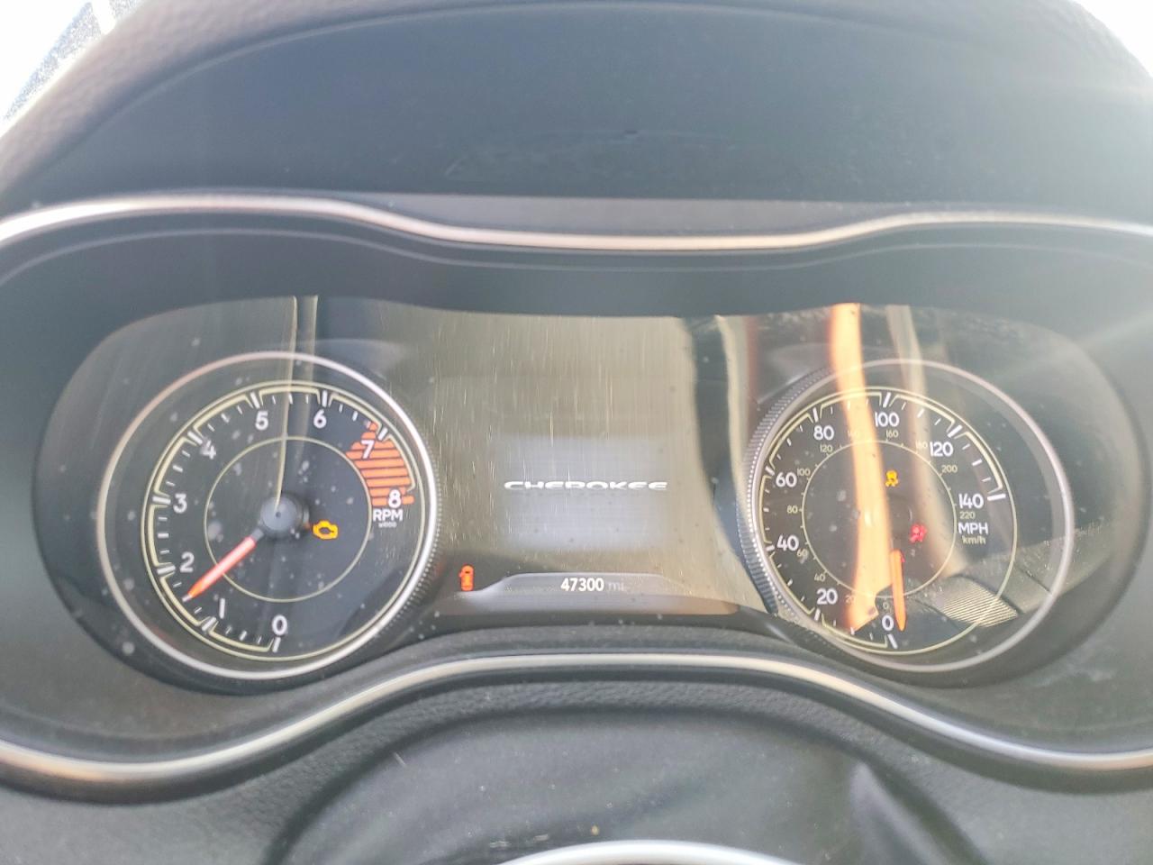 2019 JEEP CHEROKEE LIMITED photo 9