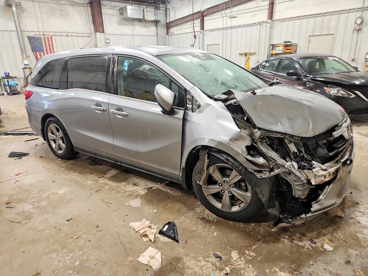 2019 HONDA ODYSSEY EXL photo 4