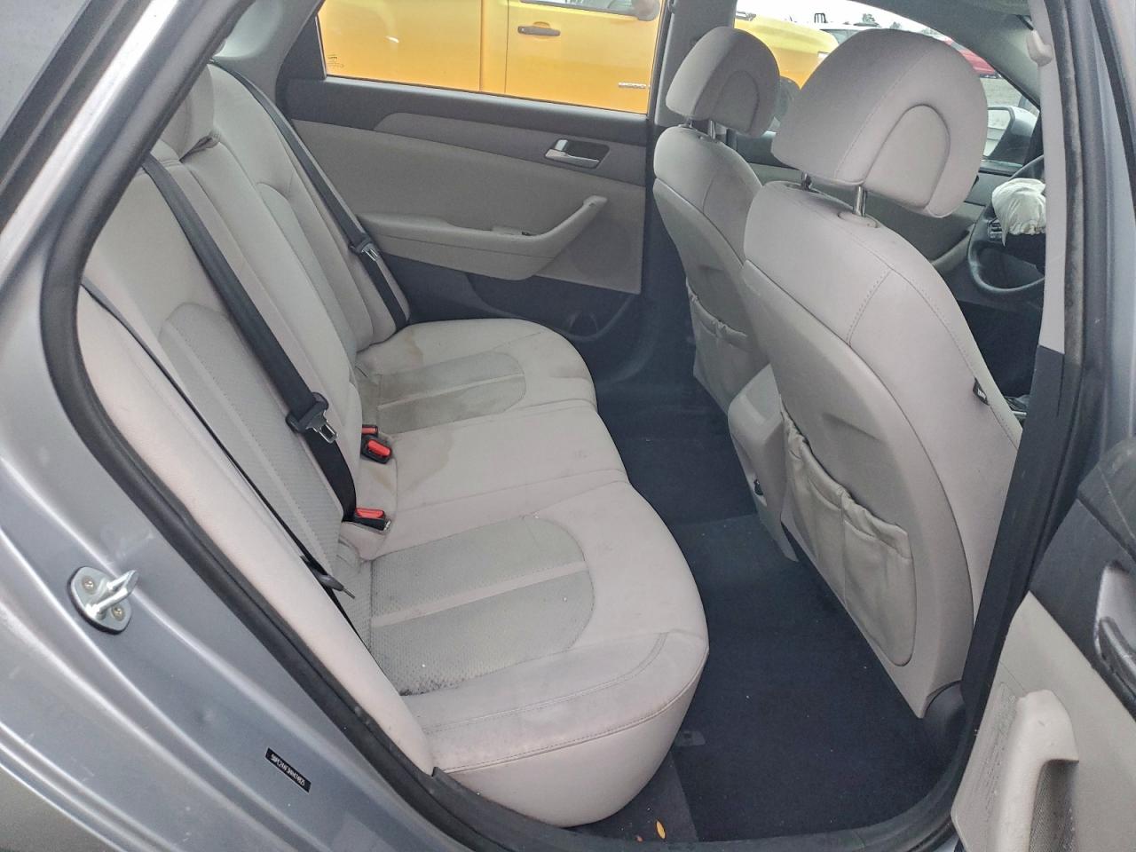 2017 HYUNDAI SONATA SE photo 10