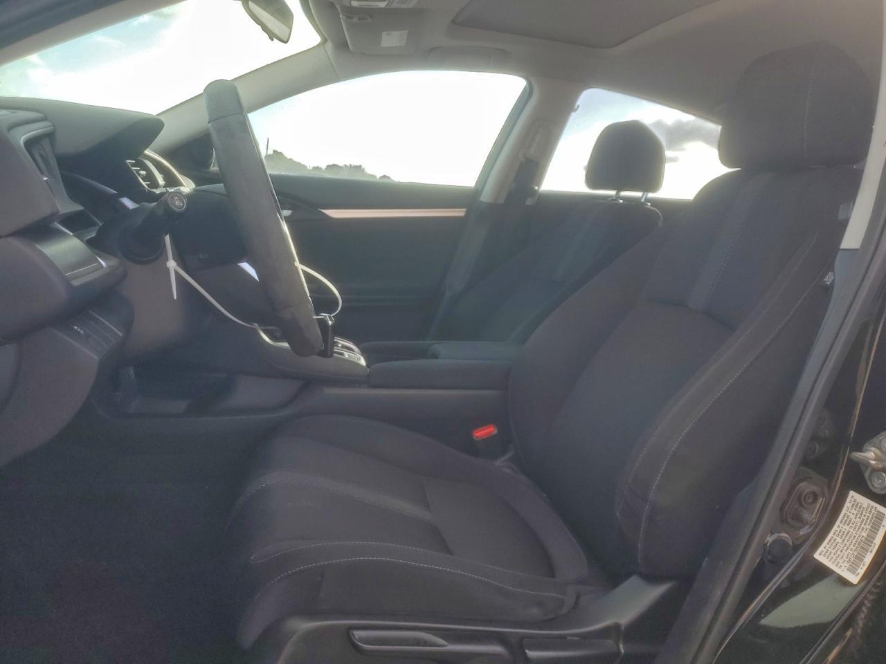2017 HONDA CIVIC EX photo 7