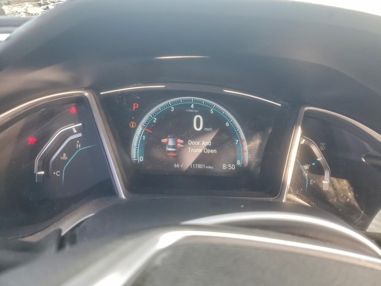 2017 HONDA CIVIC EX photo 9
