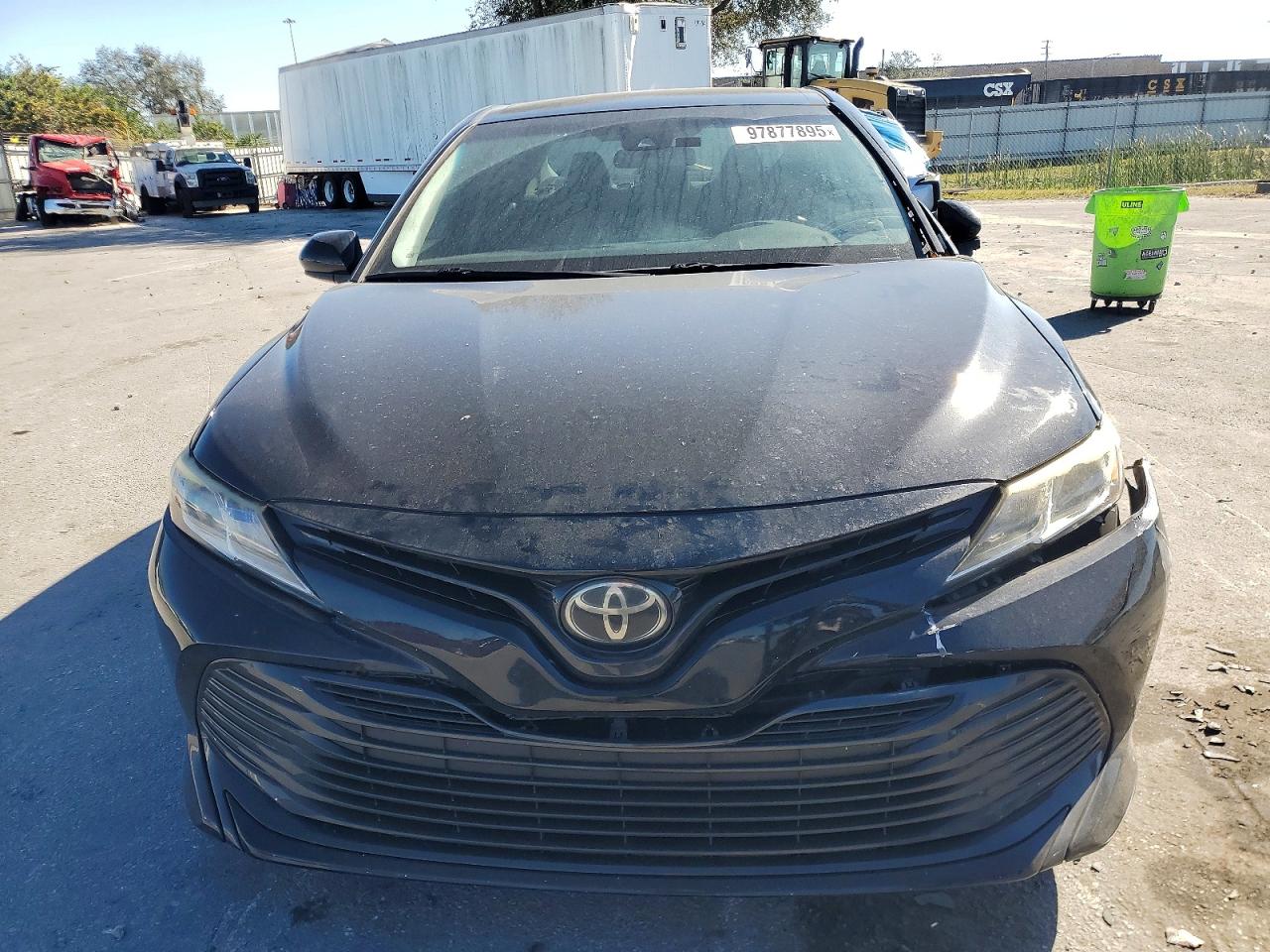 2020 TOYOTA CAMRY LE photo 5