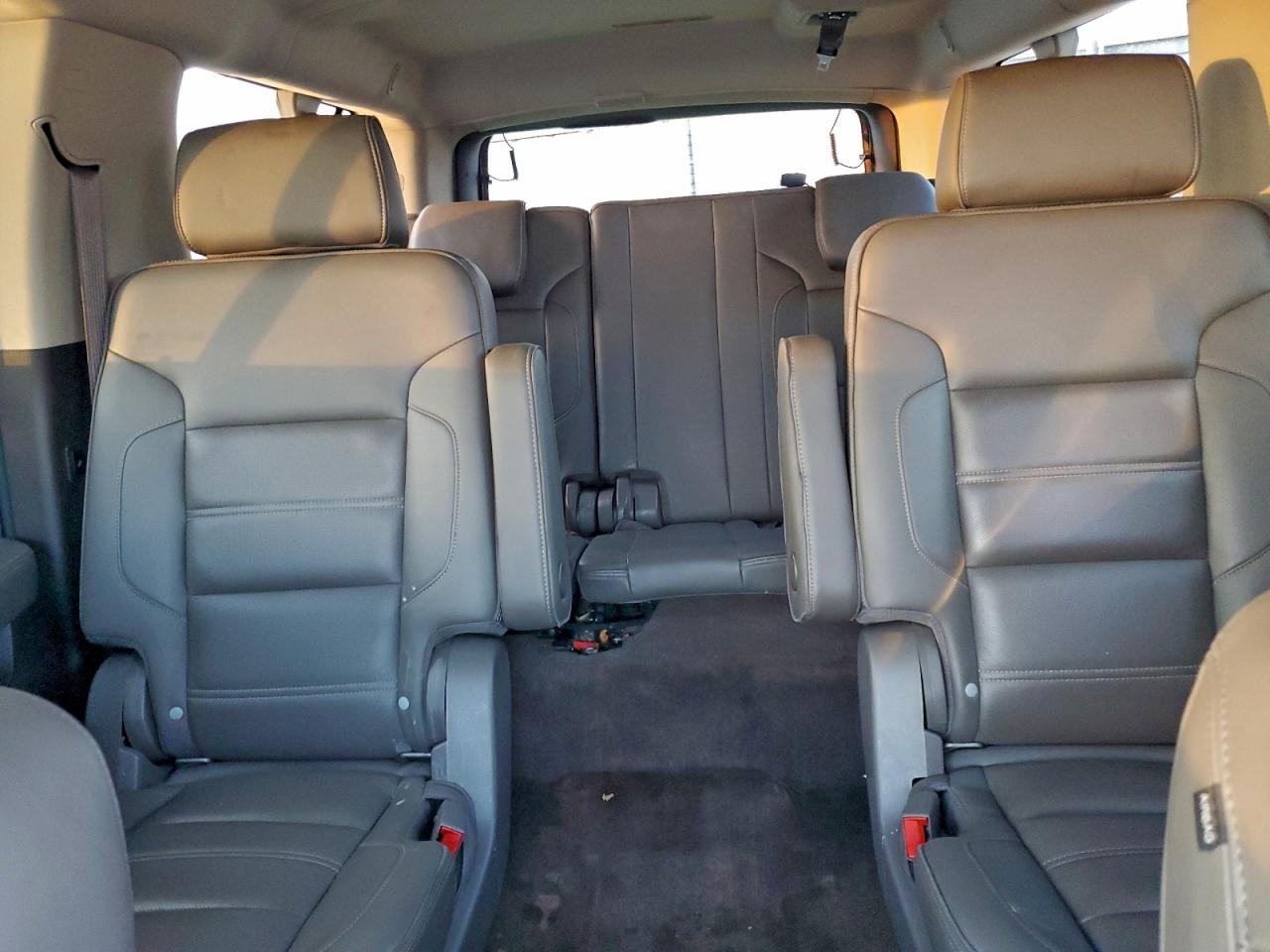 2015 GMC YUKON XL DENALI photo 10