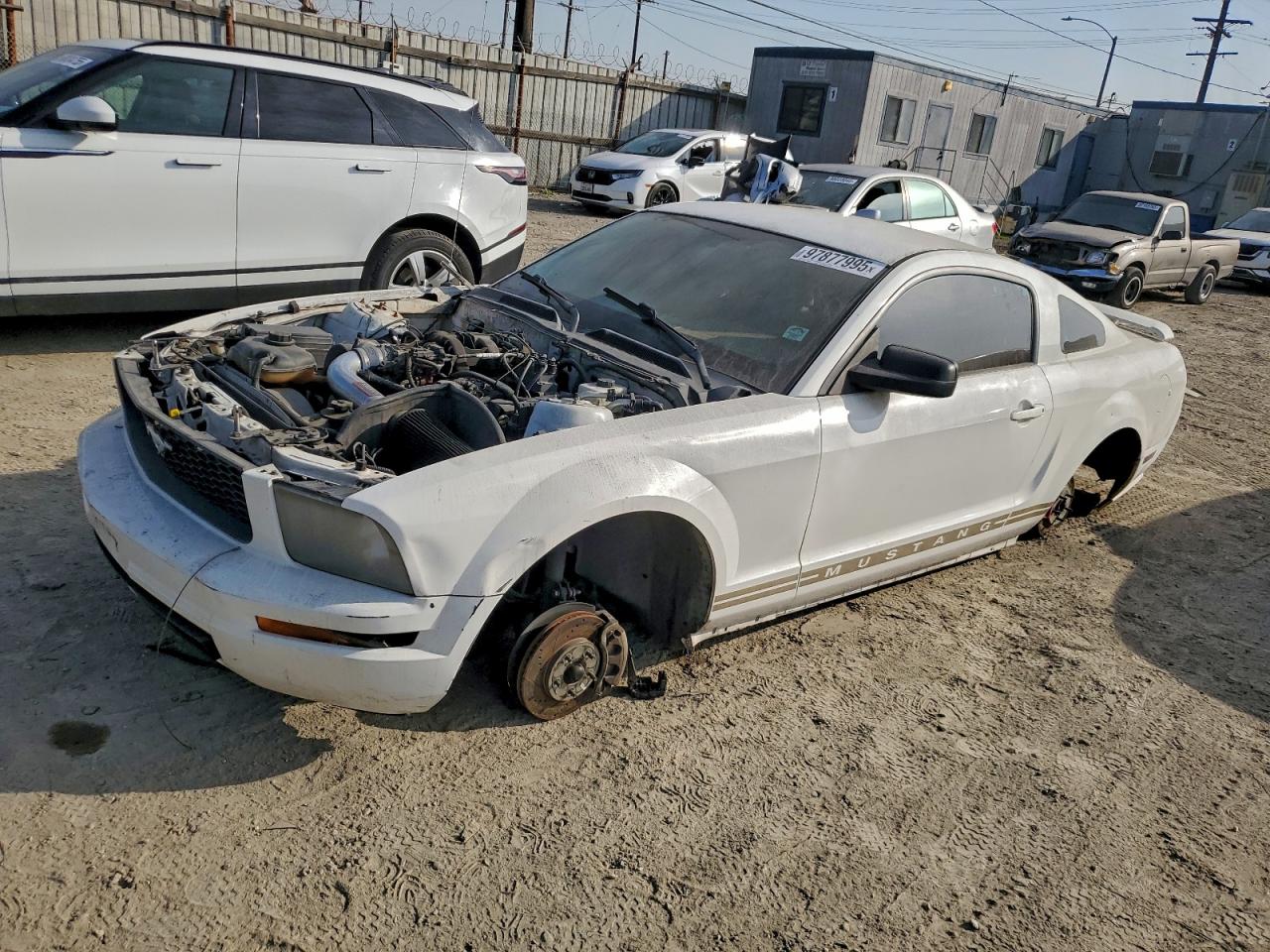2005 FORD MUSTANG