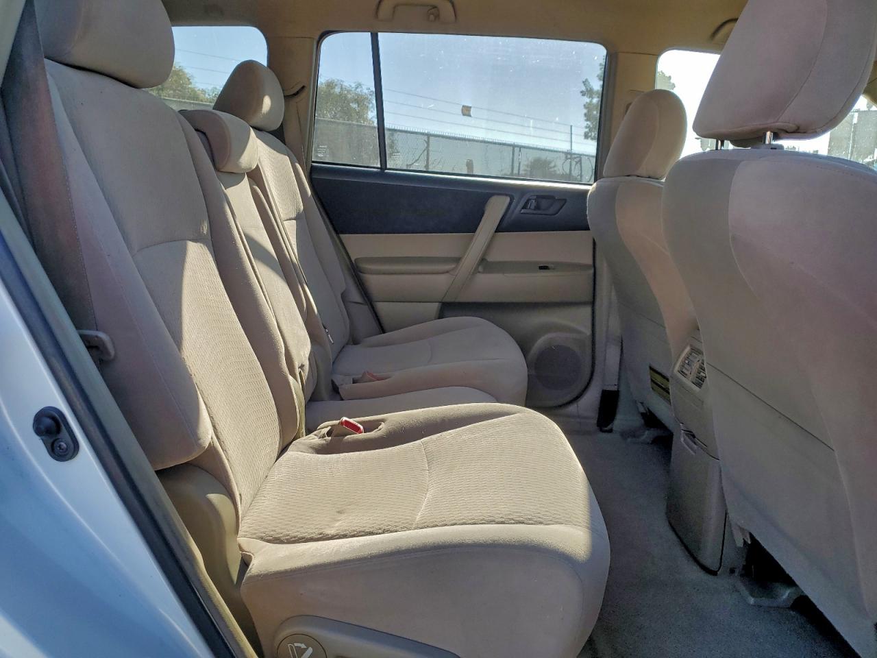 2008 TOYOTA HIGHLANDER photo 11