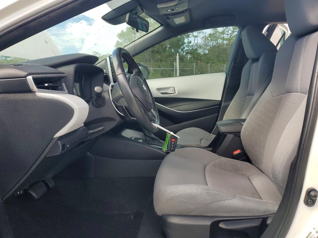 2021 TOYOTA COROLLA SE photo 7